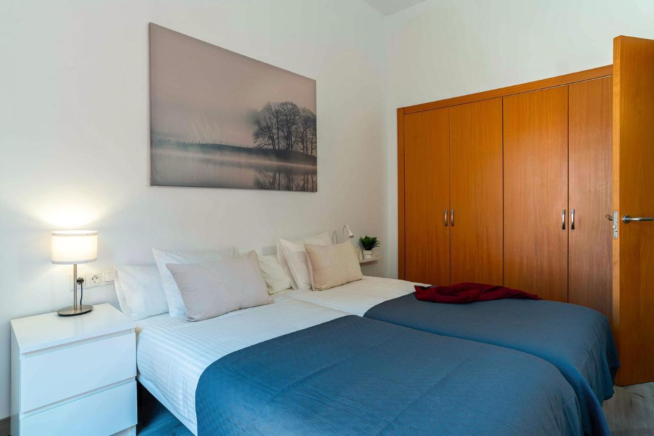 Ab North Barcelona Apartments Santa Coloma de Gramenet Ngoại thất bức ảnh